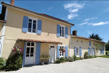 L’ancien Cafe-Luxury Suites & Gites 