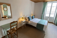 L’ancien Cafe-Luxury Suites & Gites 