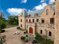 Château de Bussolles (Château tot 15 pers. en Gîtes 2 tot 6 pers.)